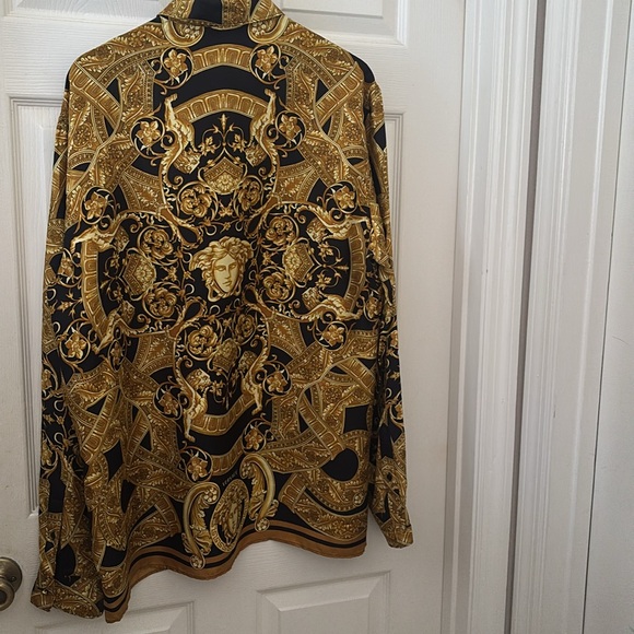 Versace Baroque Print Shirt - Black and Gold - Picture 2 of 14